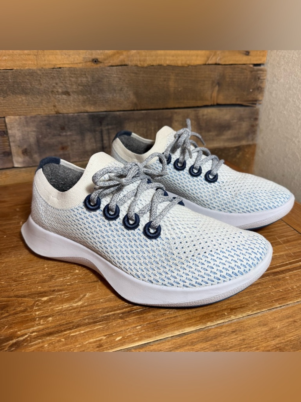 Allbirds Tree Dasher Athletic Running Shoes Womens 8.5 White Blue Mesh Knit